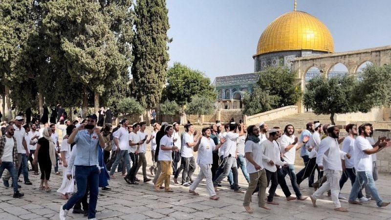 تقرير حقوقي يوثق نحو 200 اعتقال و37 قرار إبعاد في القدس خلال يوليو