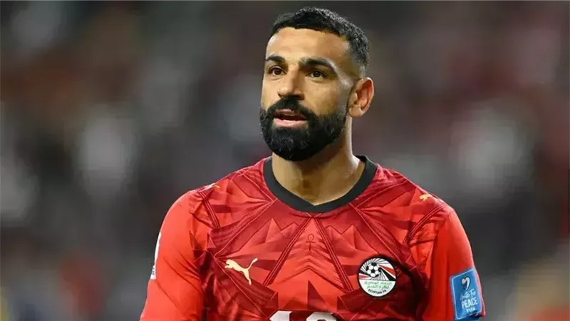 هتافات جماهير طرابزون سبور لمحمد صلاح وسط تقارير متباينة عن وجهته المقبلة