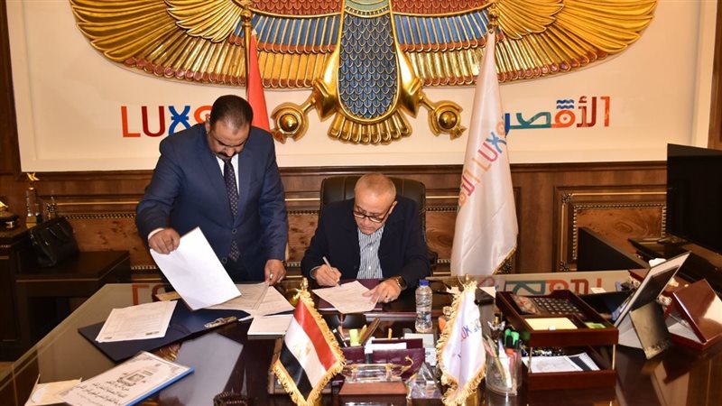 محافظ الأقصر يعتمد نتيجة الدور الثاني للإعدادية بنسبة نجاح 92.09%