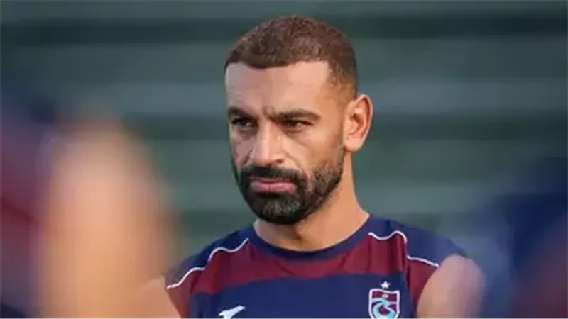 طرابزون سبور يعلن بيع 25 ألف تذكرة موسمية بعد التعاقد مع محمد صلاح