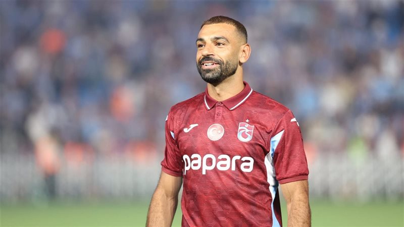 أديبايور: محمد صلاح قادر على النجاح مع طرابزون سبور في الدوري التركي