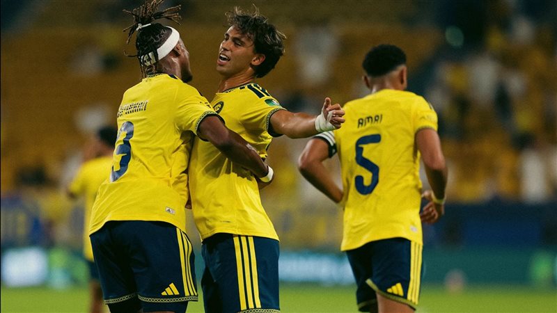 النصر يتقدم على الرياض بثنائية في الشوط الأول بمشاركة تريزيجيه