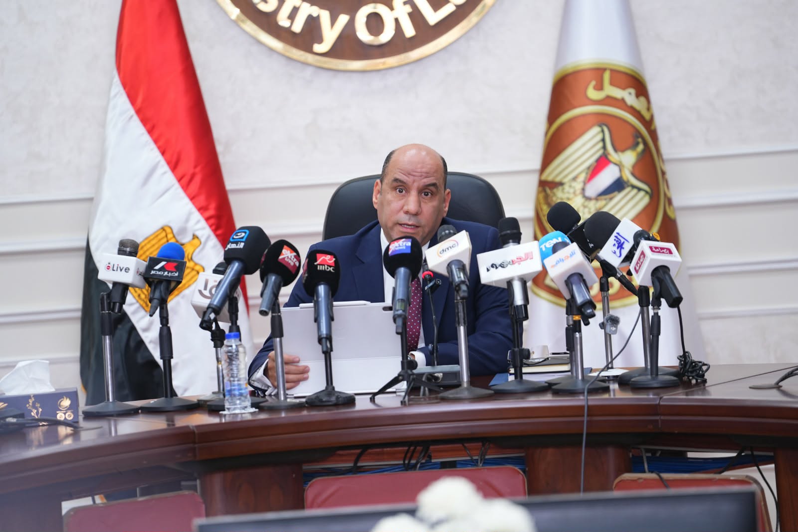 وزير العمل يطلق القواعد العامة للائحة تنظيم العمل بالقطاع الخاص