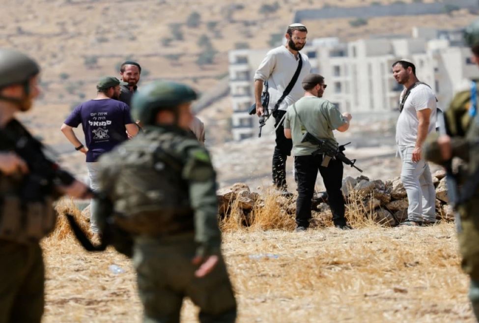 الأمم المتحدة: إصابة نحو 1040 فلسطينيا في اعتداءات للمستوطنين بالضفة منذ بداية 2026