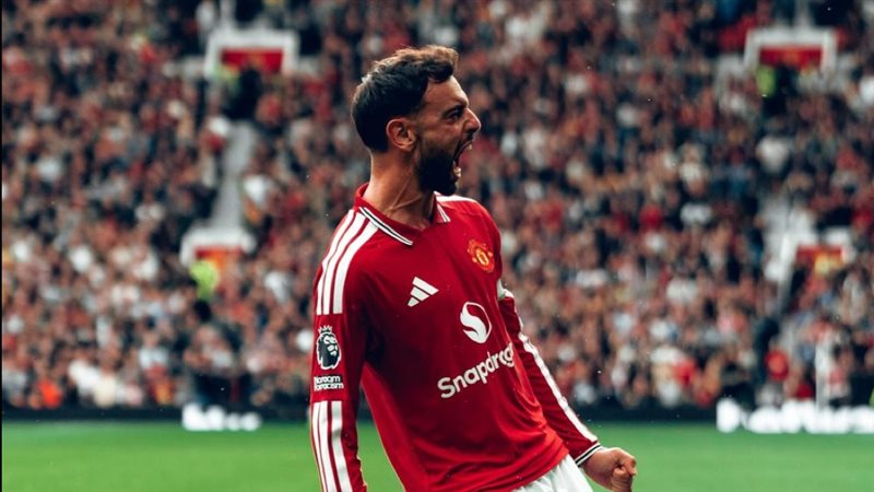 مانشستر يونايتد يهزم إيبسويتش تاون 5-2 في الدوري الإنجليزي