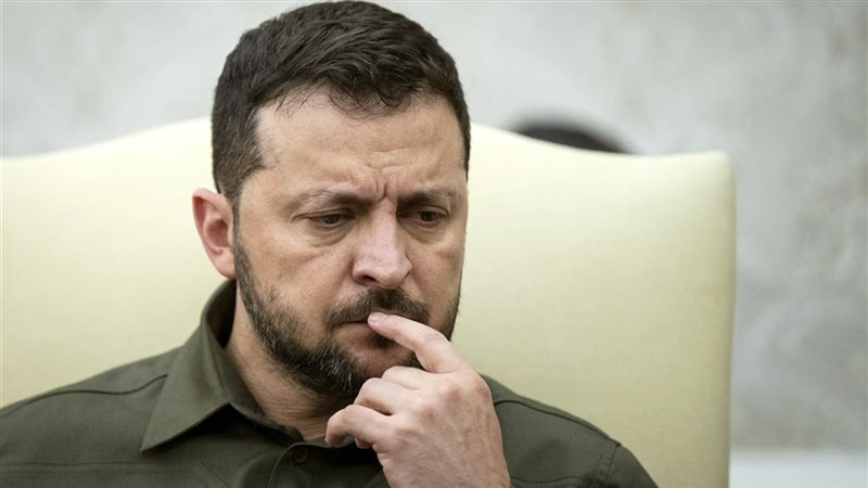 زيلينسكي: مسيرة روسية أصابت مقر جهاز الأمن الأوكراني وسط كييف