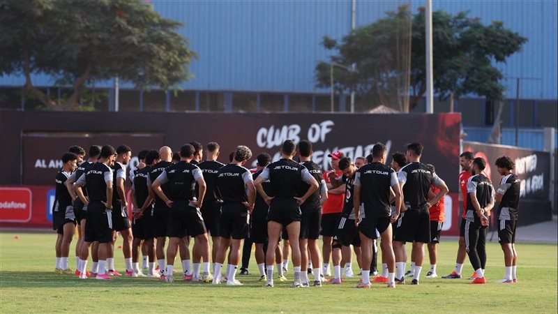 الأهلي يواصل استعداداته للمقاولون العرب بمران استشفائي وودية تيم إف سي