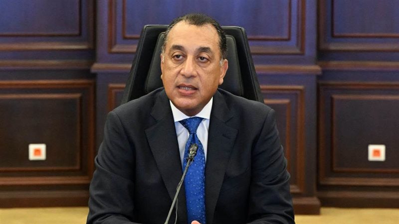 مدبولي يبدأ جولة لافتتاح 9 مشروعات صناعية بالسخنة باستثمارات 84.5 مليون دولار