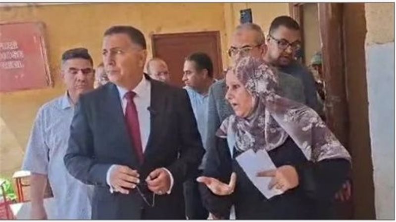 مديرة مدرسة الشهيد بالقليوبية تنفي تلقي تبرعات وتوضح تفاصيل زيارة المحافظ