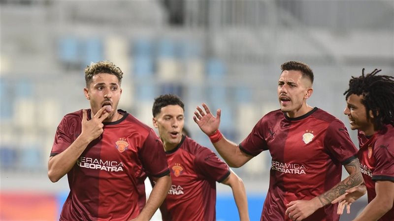 سيراميكا كليوباترا يهزم البنك الأهلي بثنائية ويتصدر الدوري مؤقتًا
