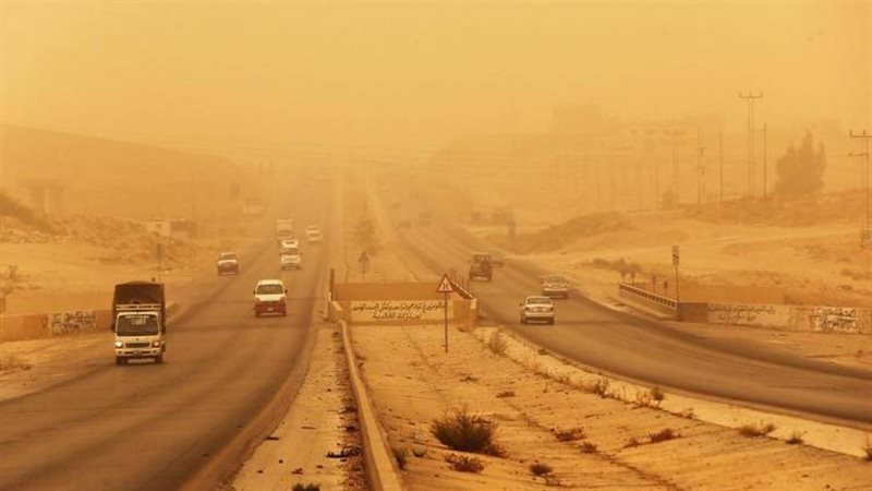ارتفاع طفيف ومؤقت بالحرارة اليوم الثلاثاء وشبورة قد تخفض الرؤية