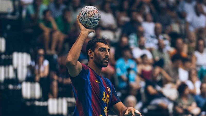 سيف الدرع يقود برشلونة في افتتاح سوبر جلوب أمام بينهيروس البرازيلي