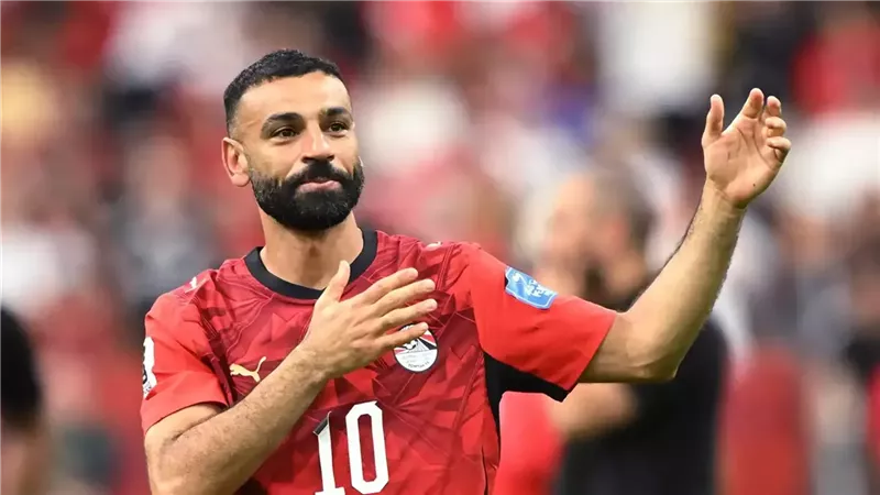 منتخب مصر يريح محمد صلاح أمام جنوب السودان بسبب أرضية الترتان