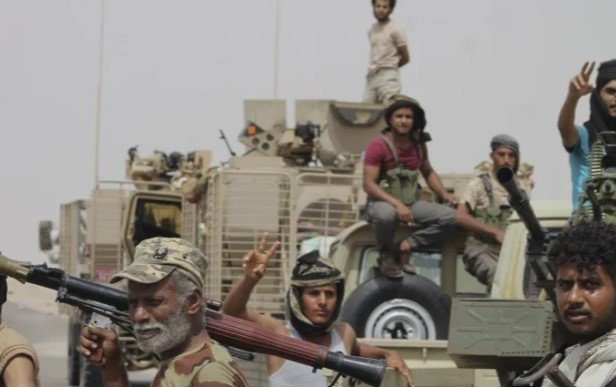 مستشار وزير الإعلام اليمني: قرار تحرير صنعاء اتُخذ ولا رجعة فيه
