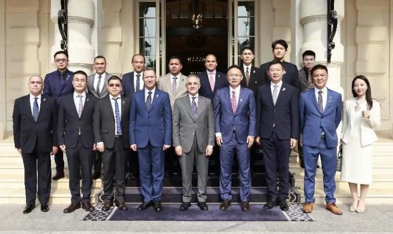 وزير العدل يستعرض في الصين تقنيات «مدينة العدالة» والتحول إلى التقاضي الرقمي