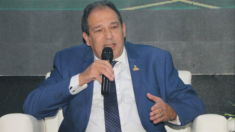 حسام الخولي رئيسًا للهيئة البرلمانية لمستقبل وطن بالشيوخ