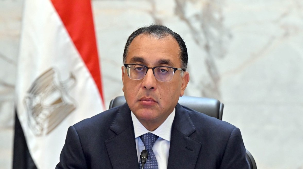 موعد حلف اليمين للوزراء والمحافظين الجدد