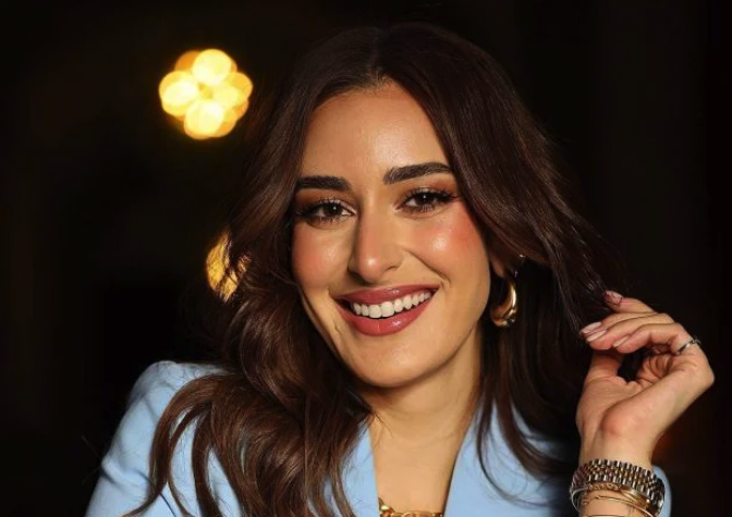 أمينة خليل: كنت رافضة عمليات التجميل.. ودي نصيحتي للستات في التعامل مع الإكس