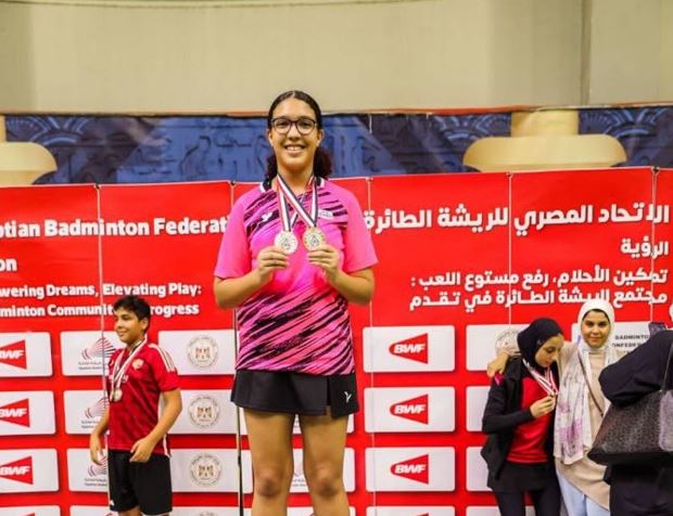 نور فكري تتوج بـ4 ميداليات ذهب في بطولة التحدي للريشة الطائرة