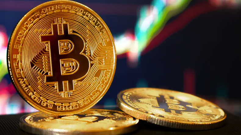 أسعار العملات الرقمية مقابل الدولار اليوم الإثنين 23 سبتمبر 2024.. ترامب يشعل بيتكوين في حانة