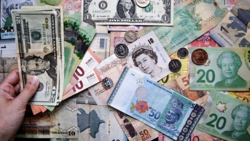 اسعار العملات أمام الجنيه المصري في تعاملات اليوم الخميس 17-10-2024