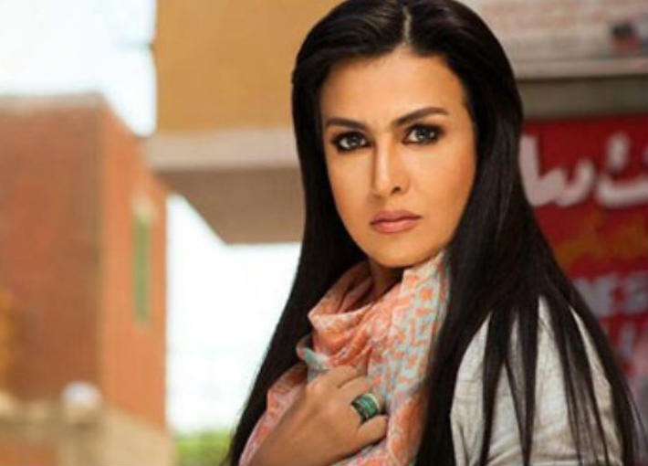 سيمون تكشف عن تفاصيل أحدث أعمالها الفنية: مفيش تمثيل