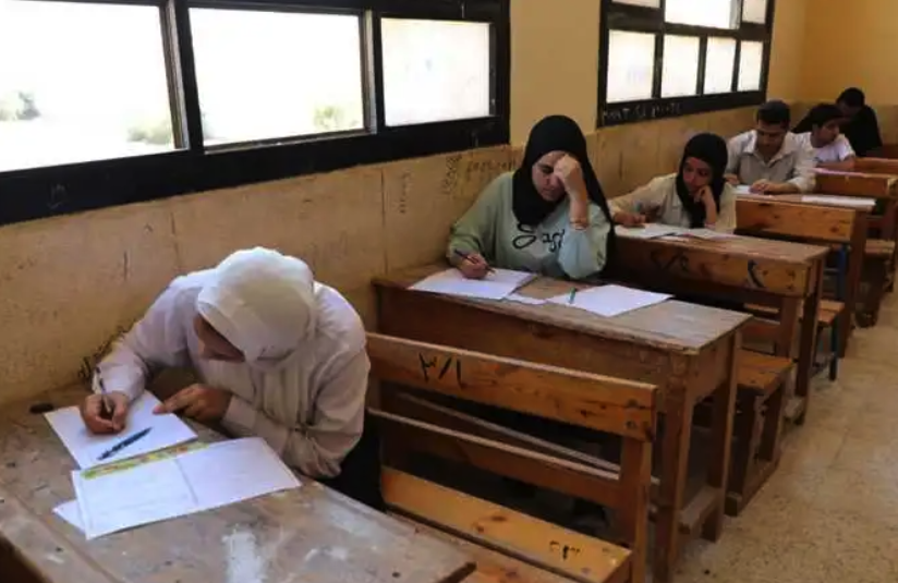 قرار رسمي بـ إلغاء امتحانات "البابل شيت" لجميع الطلاب.. تعديل جديد في الأسئلة