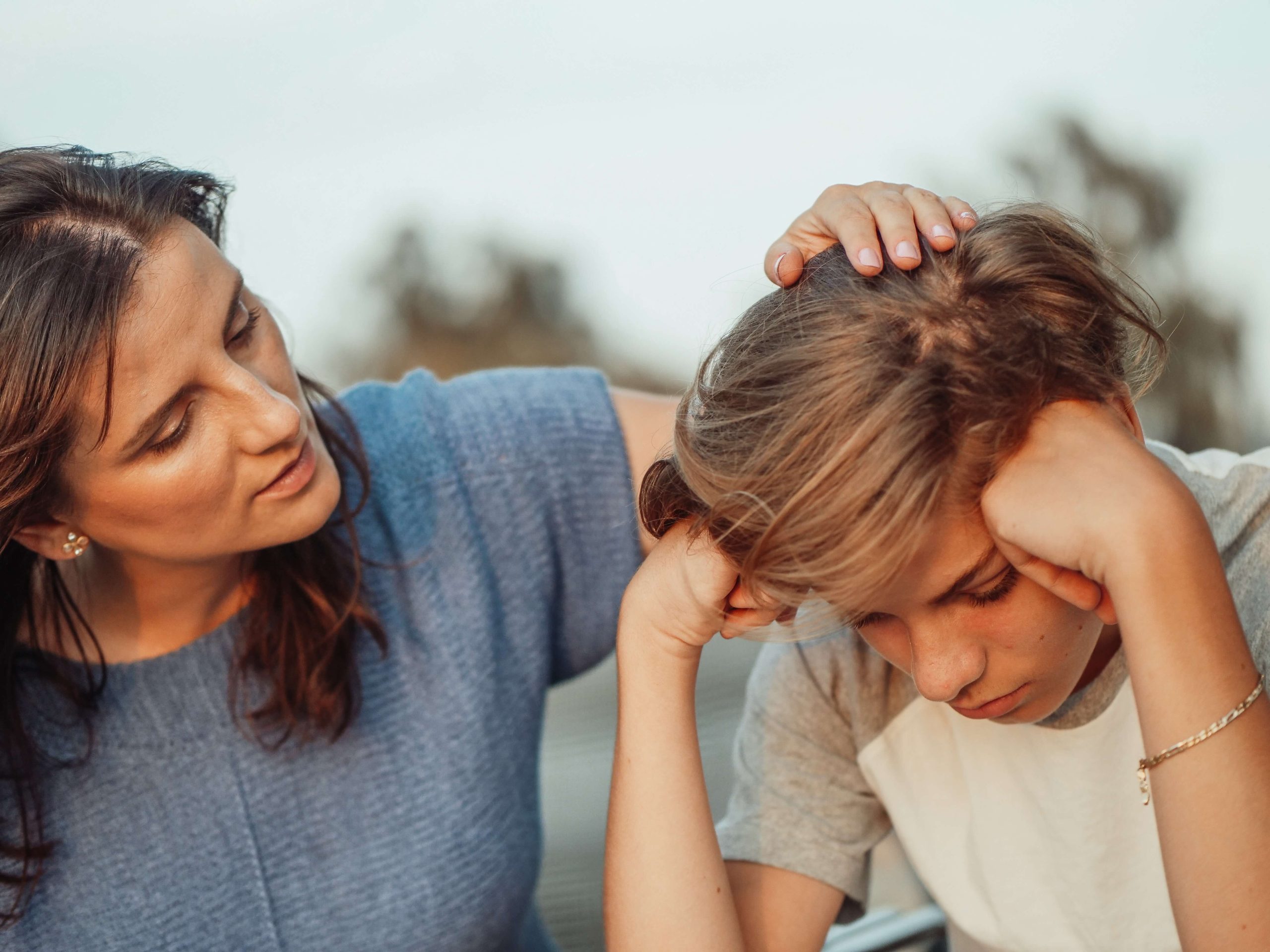 كيف تهدئين ابنك المراهق و تخففين من غضبه؟