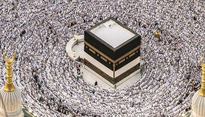 باقات الحج المميزة.. هل تستحوذ الشركات على تأشيرات هذا العام؟