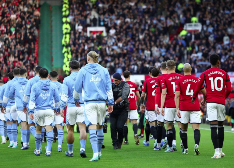 تاريخ مواجهات مانشستر سيتي ومانشستر يونايتد على ملعب الاتحاد في الدوري الإنجليزي