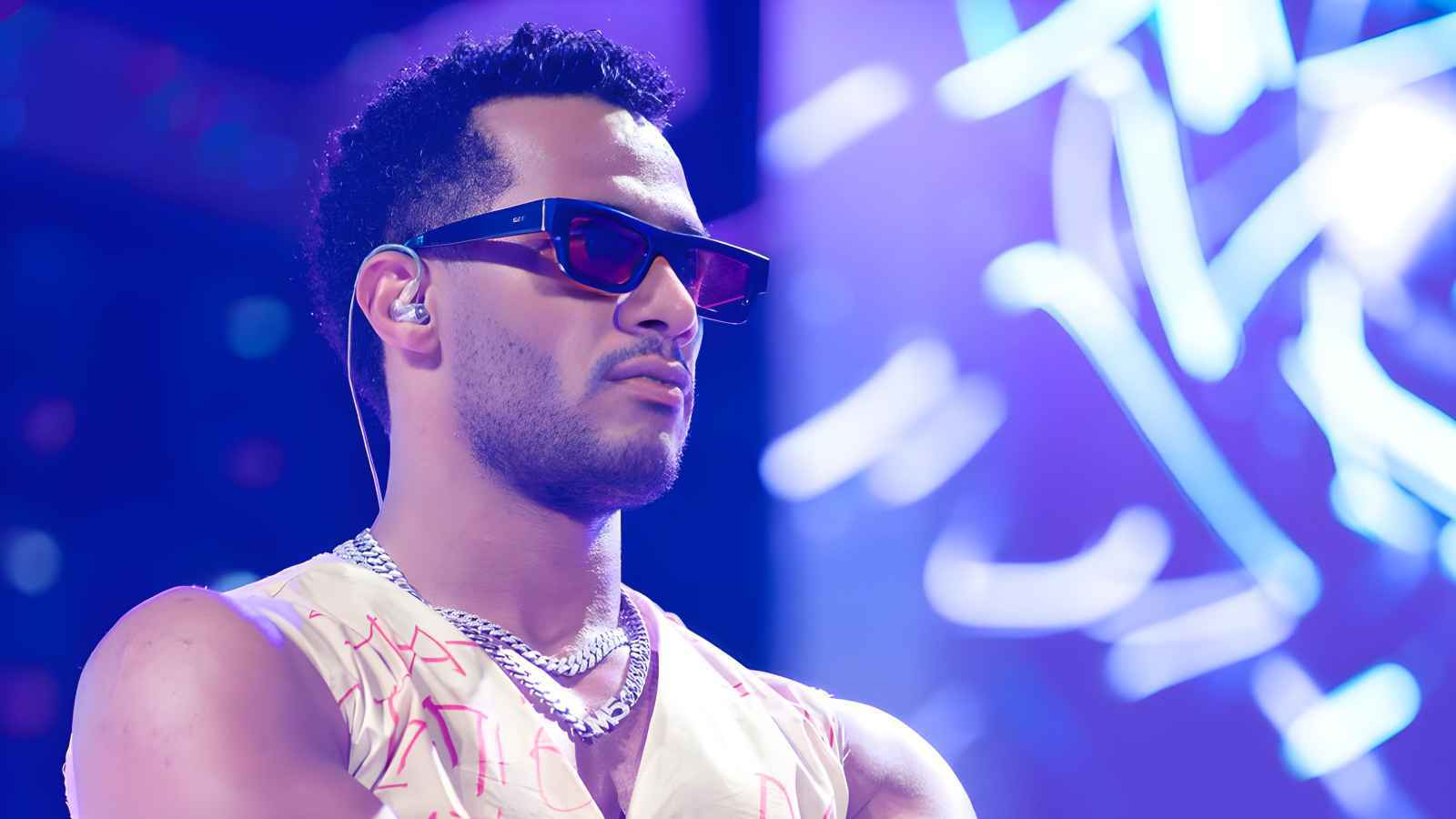 محمد رمضان يثير الجدل بمسابقة جديدة حول أغنيته ”أنا البلد”