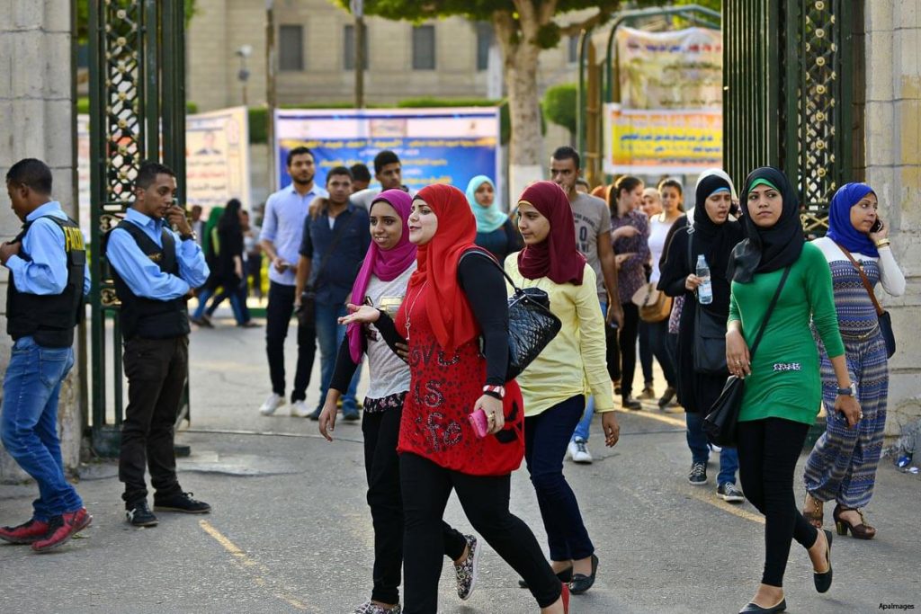 تقليل عدد أيام إجازة نصف العام الدراسي لجميع الطلاب لـ 11 يوما بدلًا من أسبوعين.. التعليم تحسم الأمر