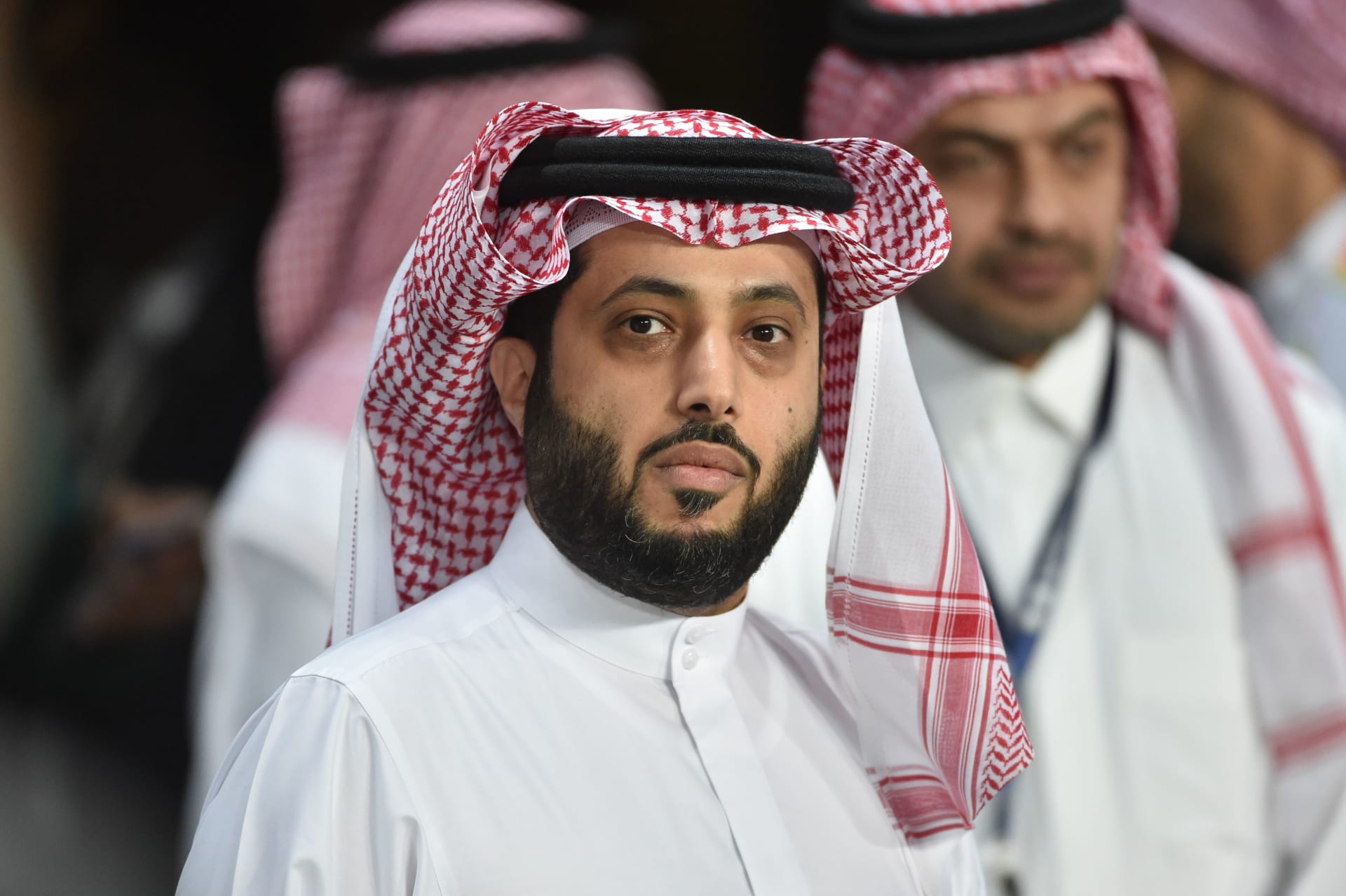 تفاصيل مسابقة تركي آل الشيخ على سحب 35 سيارة.. التقديم متاح حتى 12 يناير