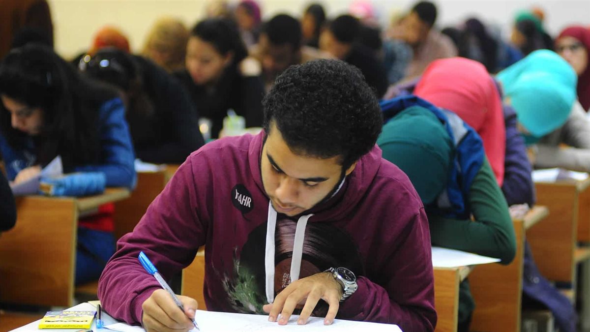 بيان هام من تعليم الجيزة بشأن امتحانات نصف العام.. إلغاء امتحانات هؤلاء