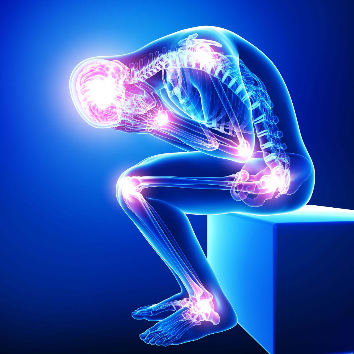 أعراض وطرق علاج الألم المزمن، وأبرز أسبابه