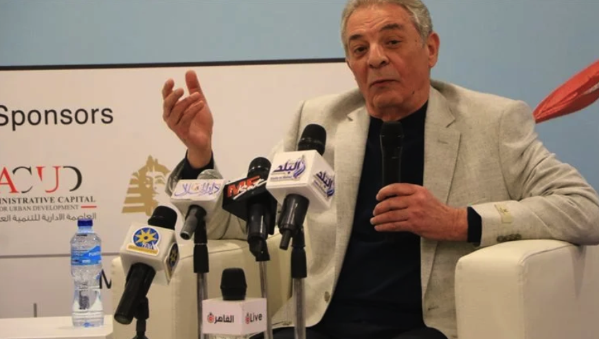 محمود حميدة: برفض تدريس الدين في المدارس احنا عايزين مجتمع سليم
