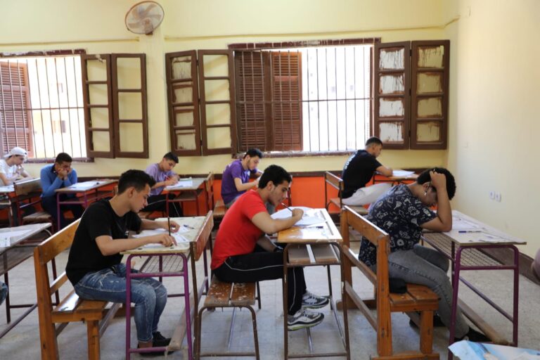 امتحانات الثانوية العامة 2025.. مواصفات امتحان اللغة العربية بعد التعديل