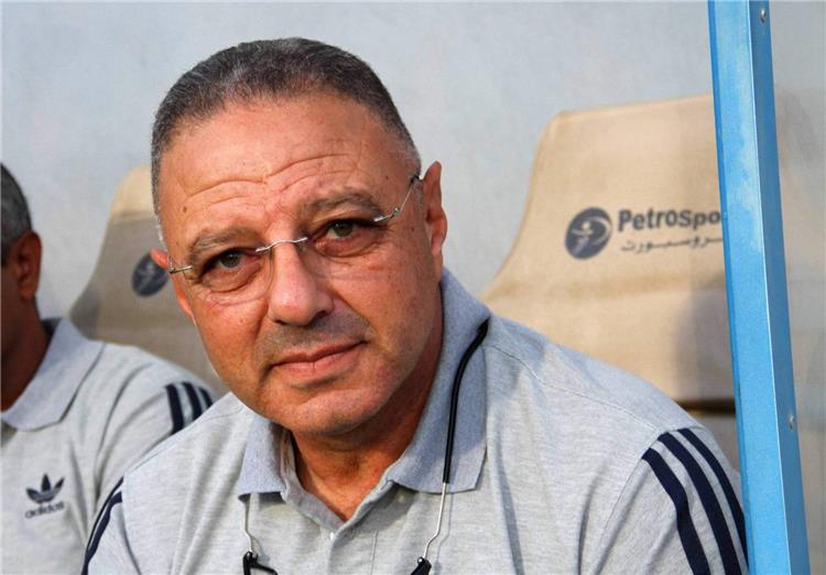 الاتحاد السكندري يعلن قبول استقالة طلعت يوسف وخصم 200 ألف جنيه من اللاعبين
