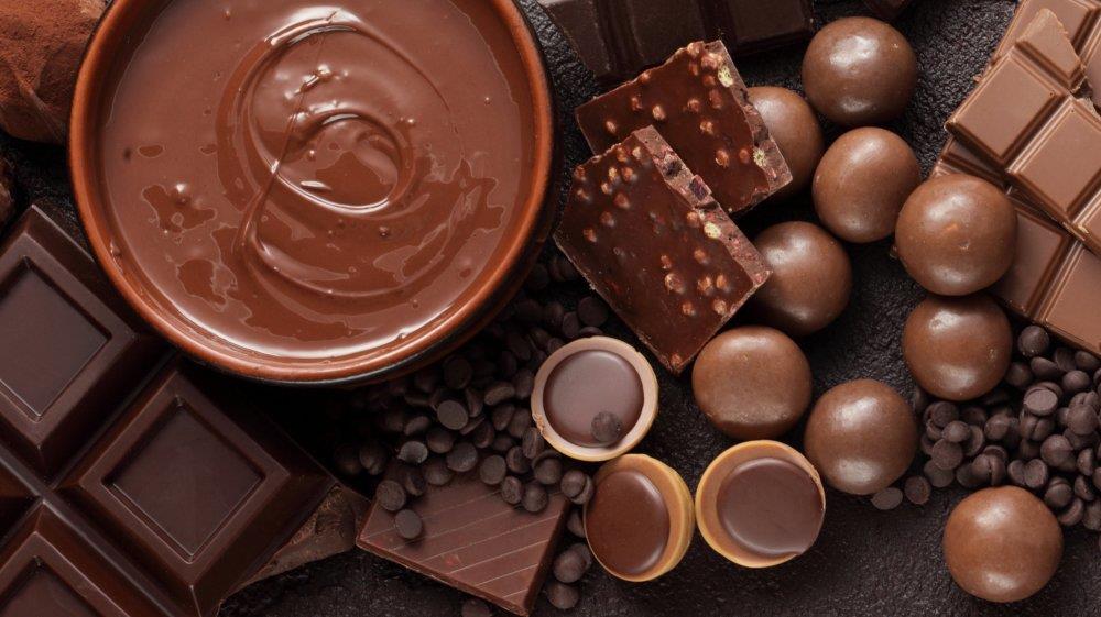 فوائد الشوكولاتة الداكنة، تحافظ على صحة القلب وتقوي الذاكرة