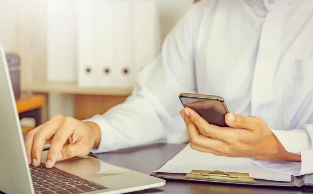 استعلم عن مخالفات المرور  برقم اللوحة أونلاين في دقائق.. وأنت في مكانك