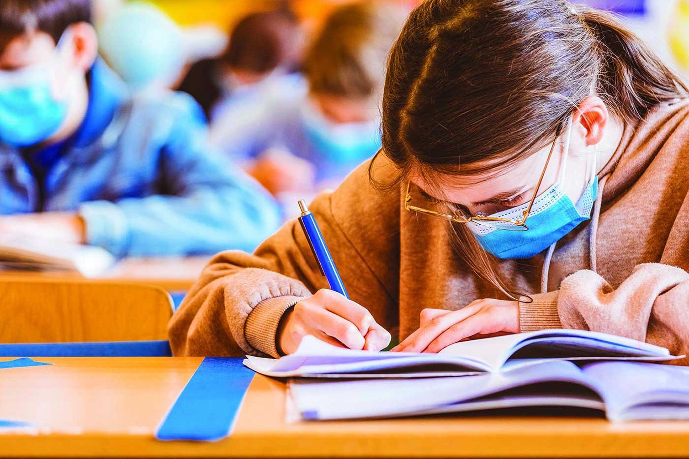 تبدأ الخميس المقبل.. جدول امتحانات طلاب الشهادة الإعدادية بالقاهرة والجيزة