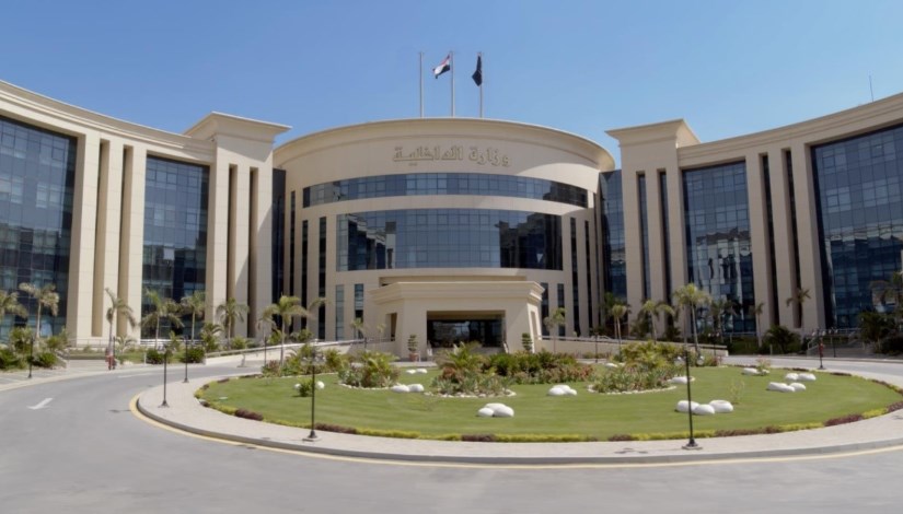 بالأسماء.. وزارة الداخلية تعلن حركة تنقلات وترقيات الشرطة لعام 2025