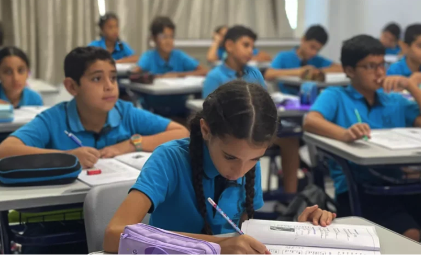 خطوات التحويل بين المدارس 2026 والأوراق المطلوبة ومواعيد الدفع إلكترونيًا