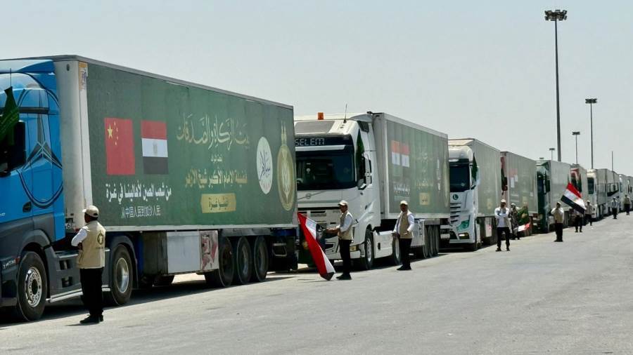 بتوجيهات شيخ الأزهر .. دخول قافلة «بيت الزكاة والصَّدقات» الإغاثية الحادية عشرة إلى أهالينا في غزة