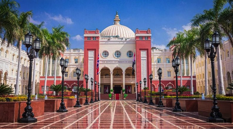 الجامعة البريطانية في مصر تعلن اعتماد اللائحة الجديدة لكلية الفنون والتصميم