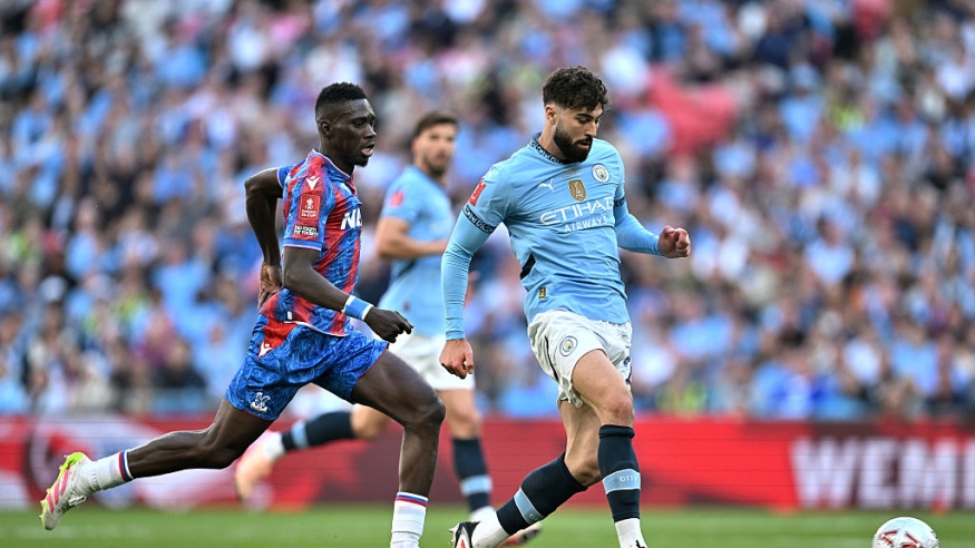 كريستال بالاس يصعق ليفربول ويتوج بدرع الاتحاد الإنجليزي بركلات الترجيح