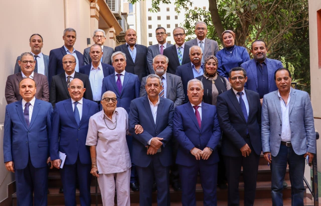 النقابيون يقدمون رؤيتهم لتطوير المحتوى الصحفى بجلسة موسعة بـ"الوطنية للصحافة"