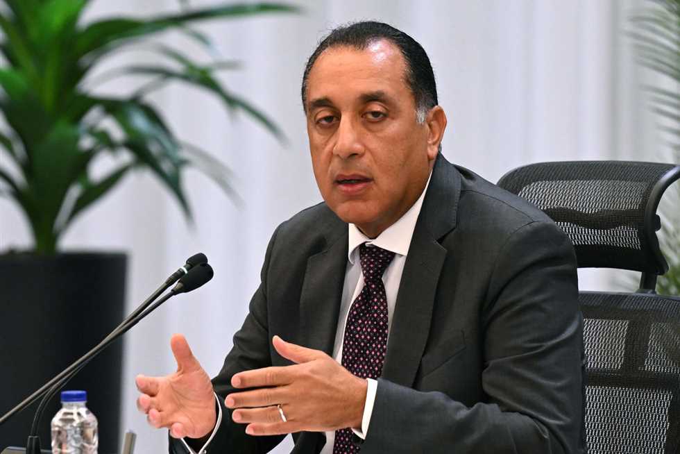 رئيس الوزراء عن جدل تطوير منطقة وسط البلد: سنحافظ على التراث والطابع التخطيطى