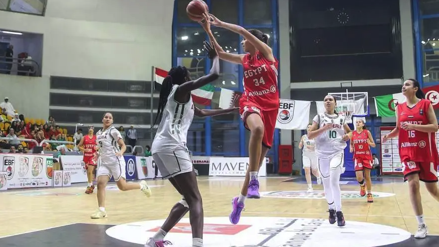 منتخب ناشئات السلة يفوز على المغرب ويتأهل لربع نهائي الأفروباسكت متصدرا