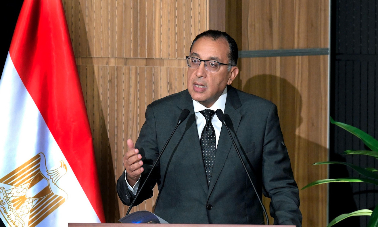 مدبولي مطمئنًا المصريين: الدين الخارجي تحت السيطرة والأصعب عدى